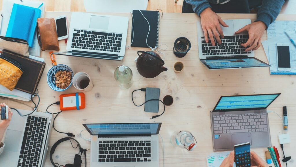 meilleur-plugin-seo-wordpress-photo Meilleur plugin SEO WordPress : Yoast, Rank Math ou SEOPress