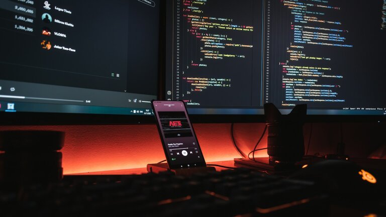 vibe-coding-photo Vibe coding : ce que c'est, et ses limites en production